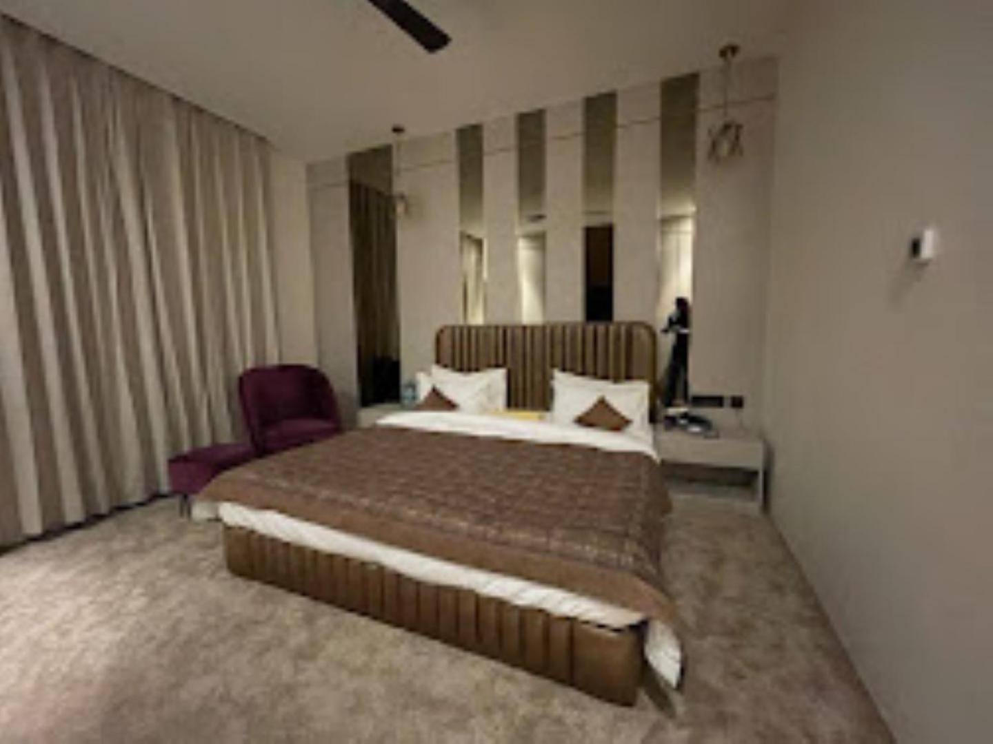 Hotel Casa Divine,Bareilly Exteriér fotografie